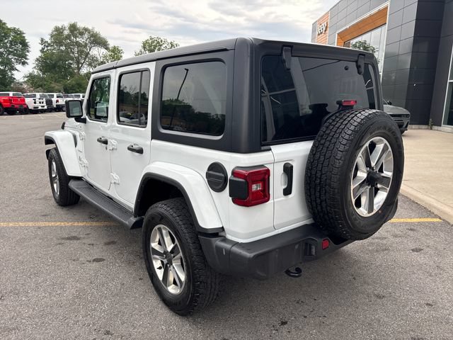 Used 2022 Jeep Wrangler Unlimited Sahara w/ LED Lighting Group AWD/4WD image 3