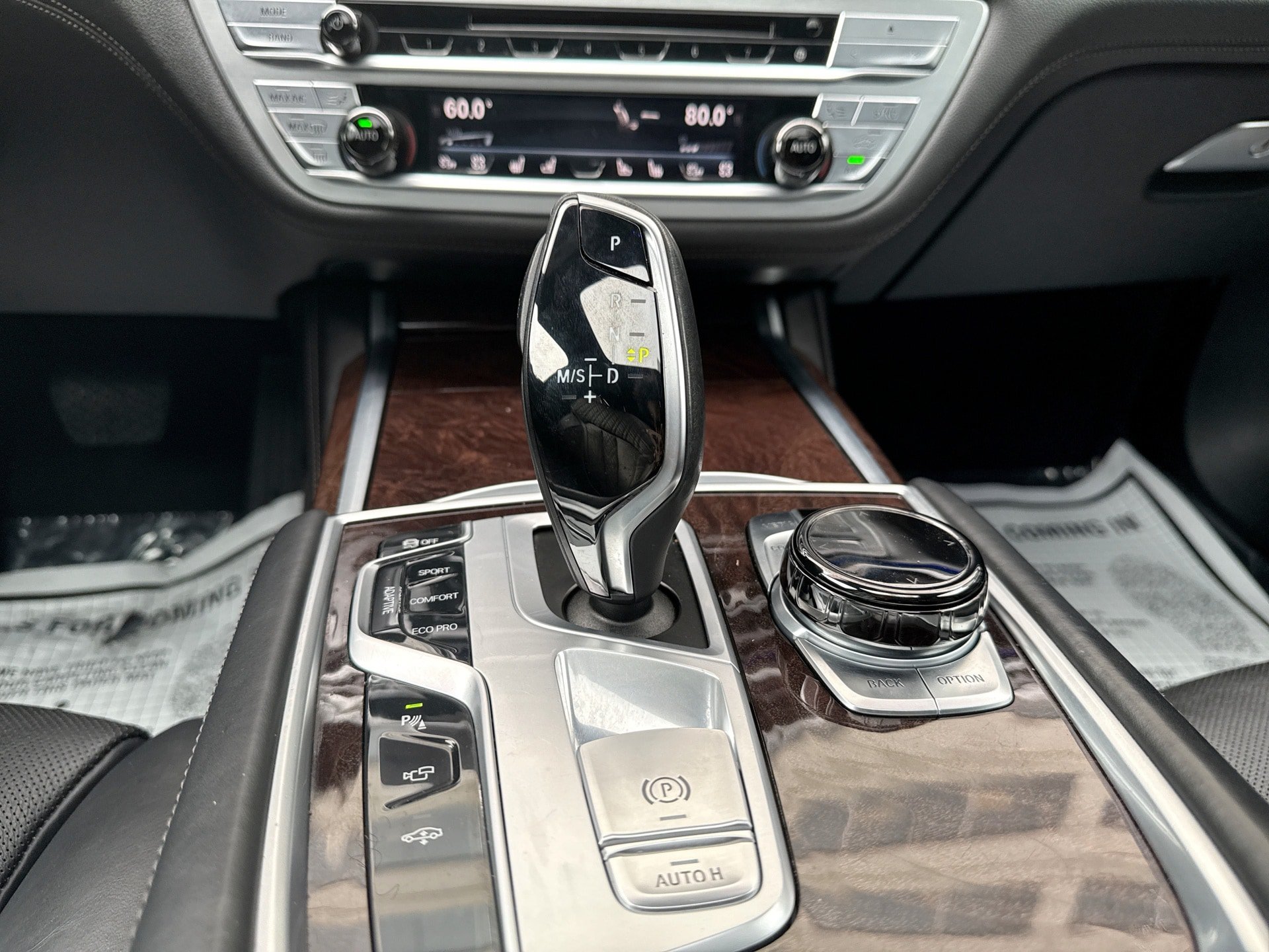 Used 2017 BMW 750i RWD image 23