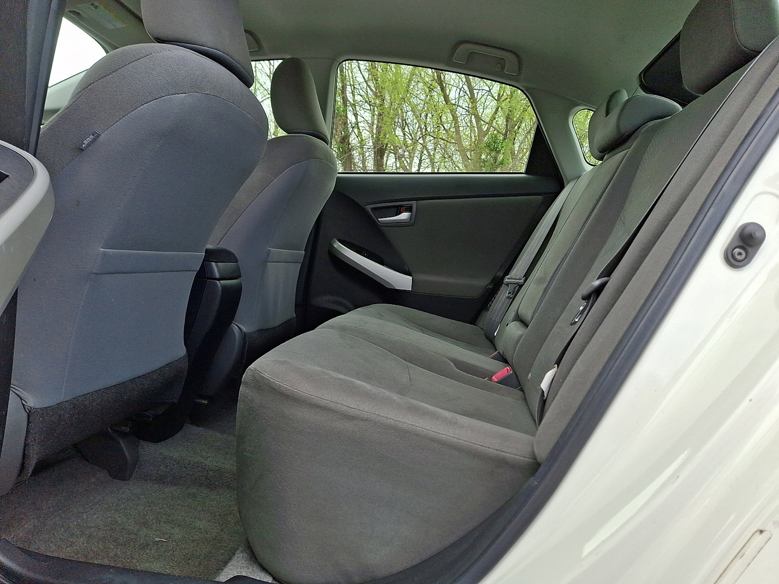 Used 2014 Toyota Prius Two image 10