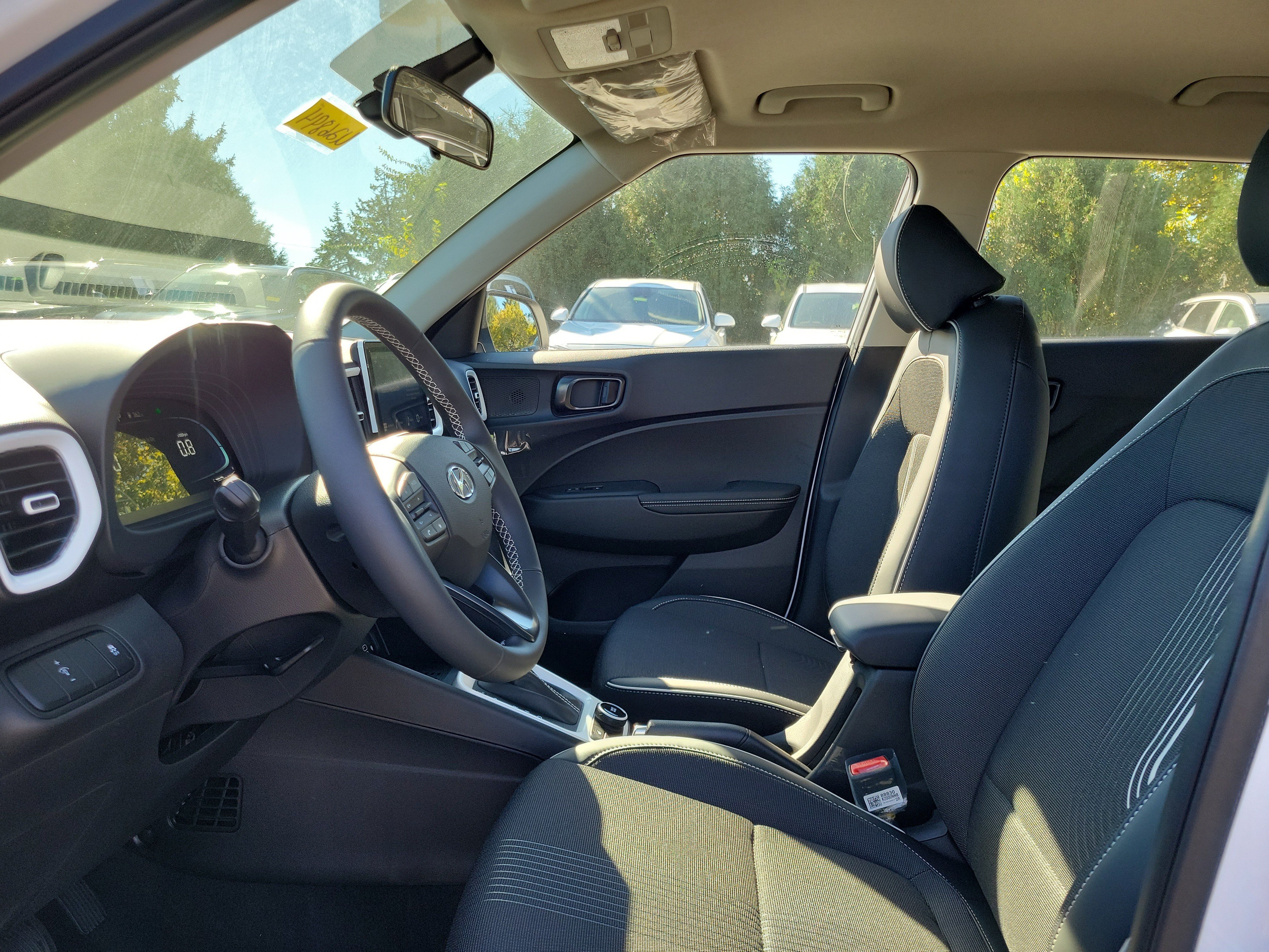 New 2026 Hyundai Venue SEL FWD image 15