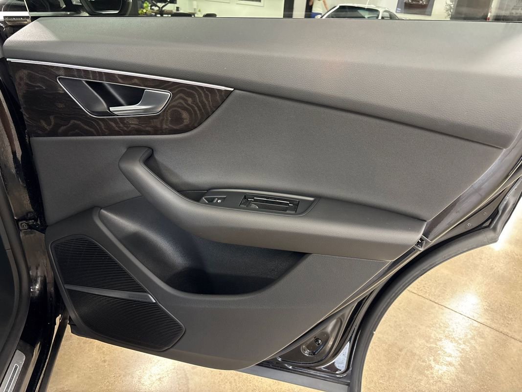 Used 2021 Audi Q8 Premium Plus image 50