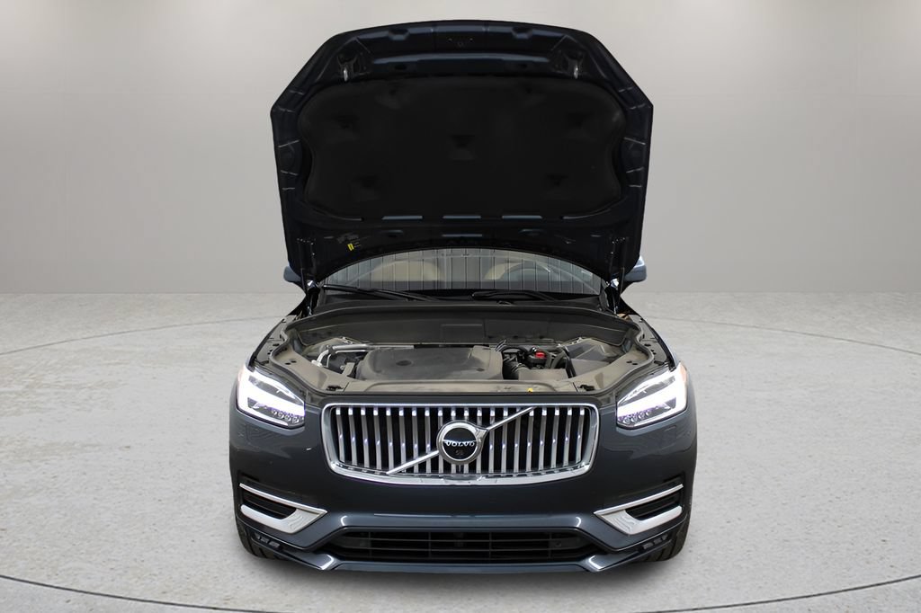 Certified 2023 Volvo XC90 B6 Ultimate w/ Protection Package Premier AWD/4WD image 44