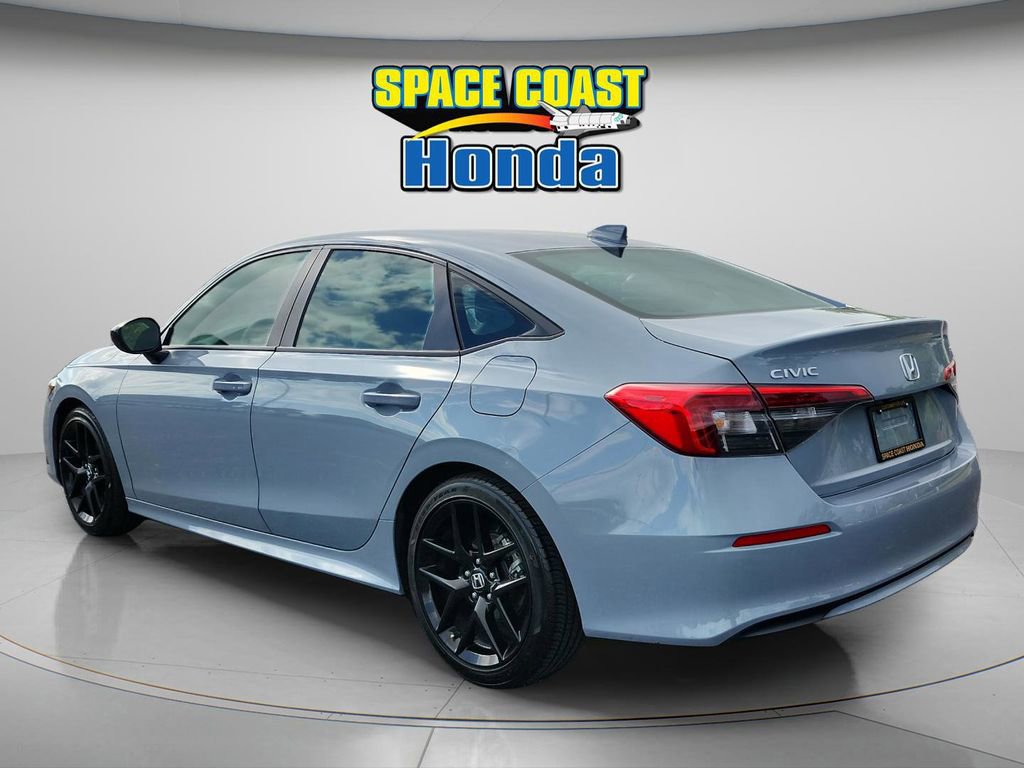 Used 2023 Honda Civic Sport image 5