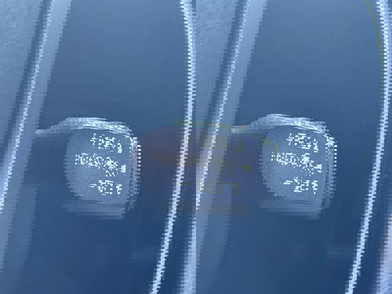 Used 2018 Toyota C-HR XLE image 32