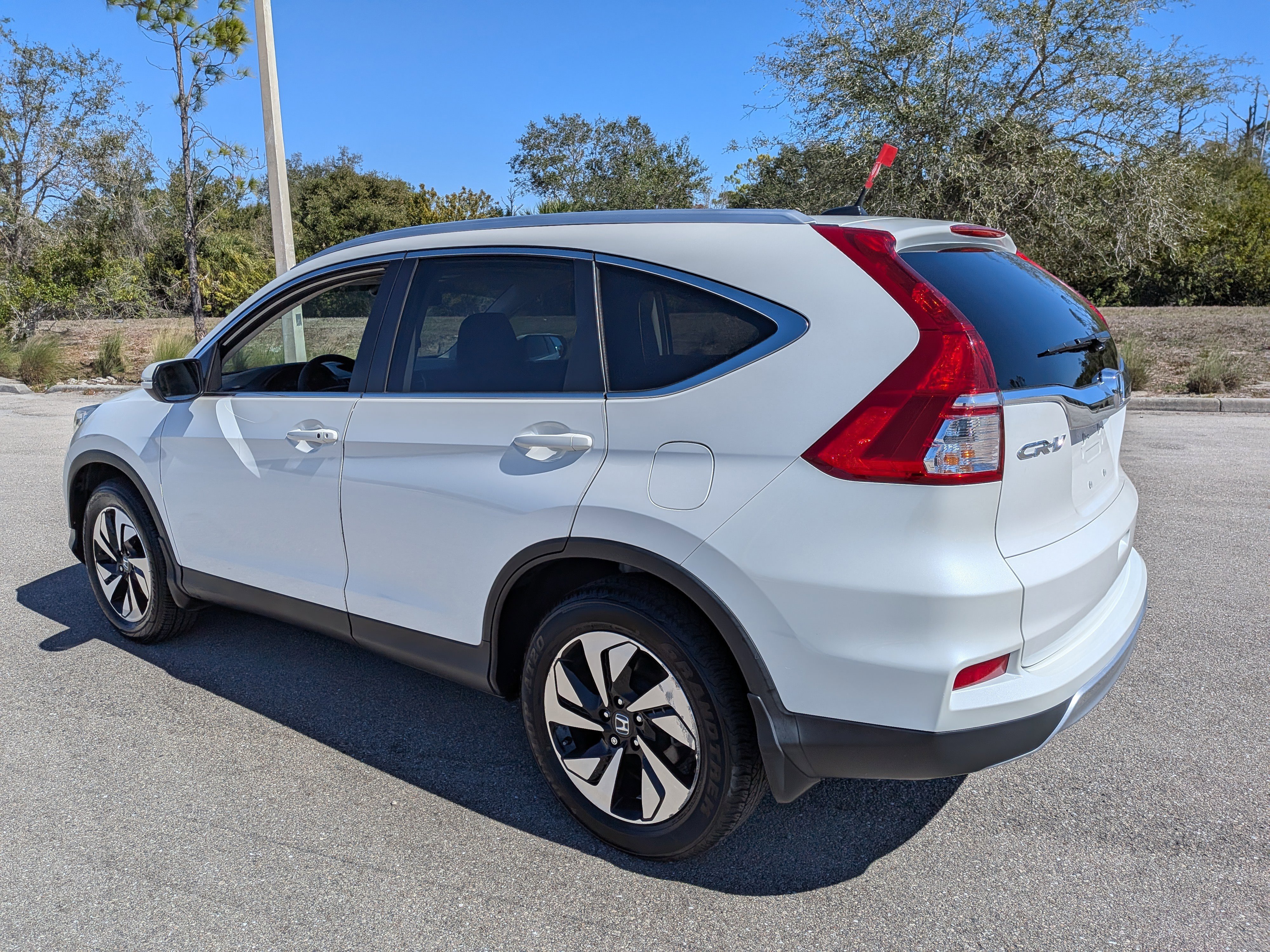 Used 2016 Honda CR-V Touring image 7