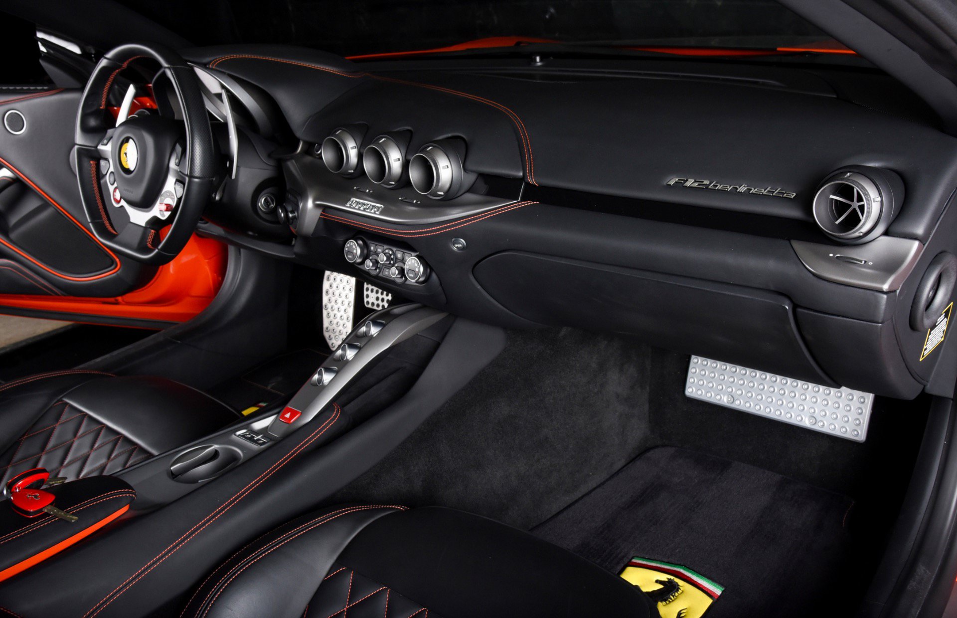 Used 2014 Ferrari F12 Berlinetta RWD image 24