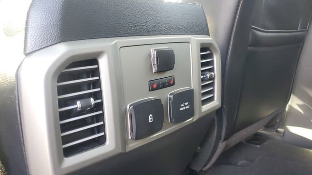 Used 2017 Ford F250 Lariat w/ Lariat Ultimate Package image 32