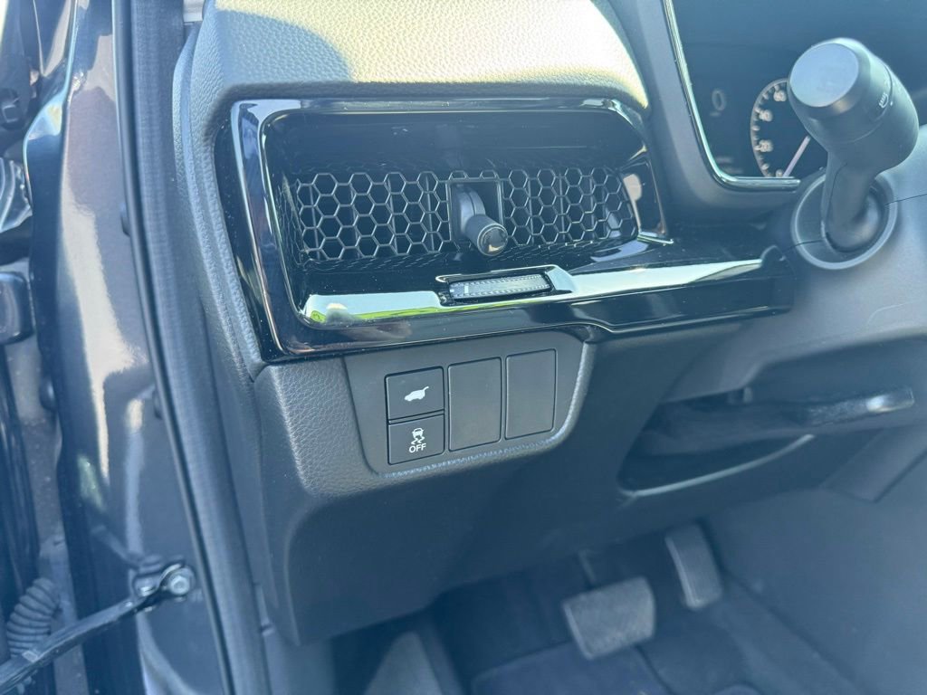 Used 2023 Honda CR-V EX-L image 4