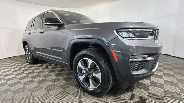 Used 2022 Jeep Grand Cherokee Limited 4xe AWD/4WD image 2