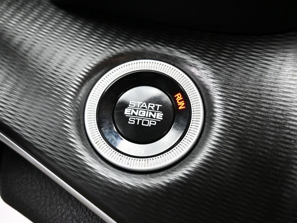 Used 2024 Jeep Grand Cherokee L Laredo image 22