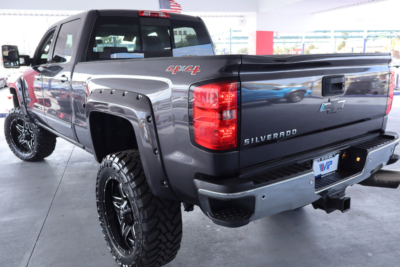 Used 2015 Chevrolet Silverado 2500 LTZ w/ Duramax Plus Package image 9