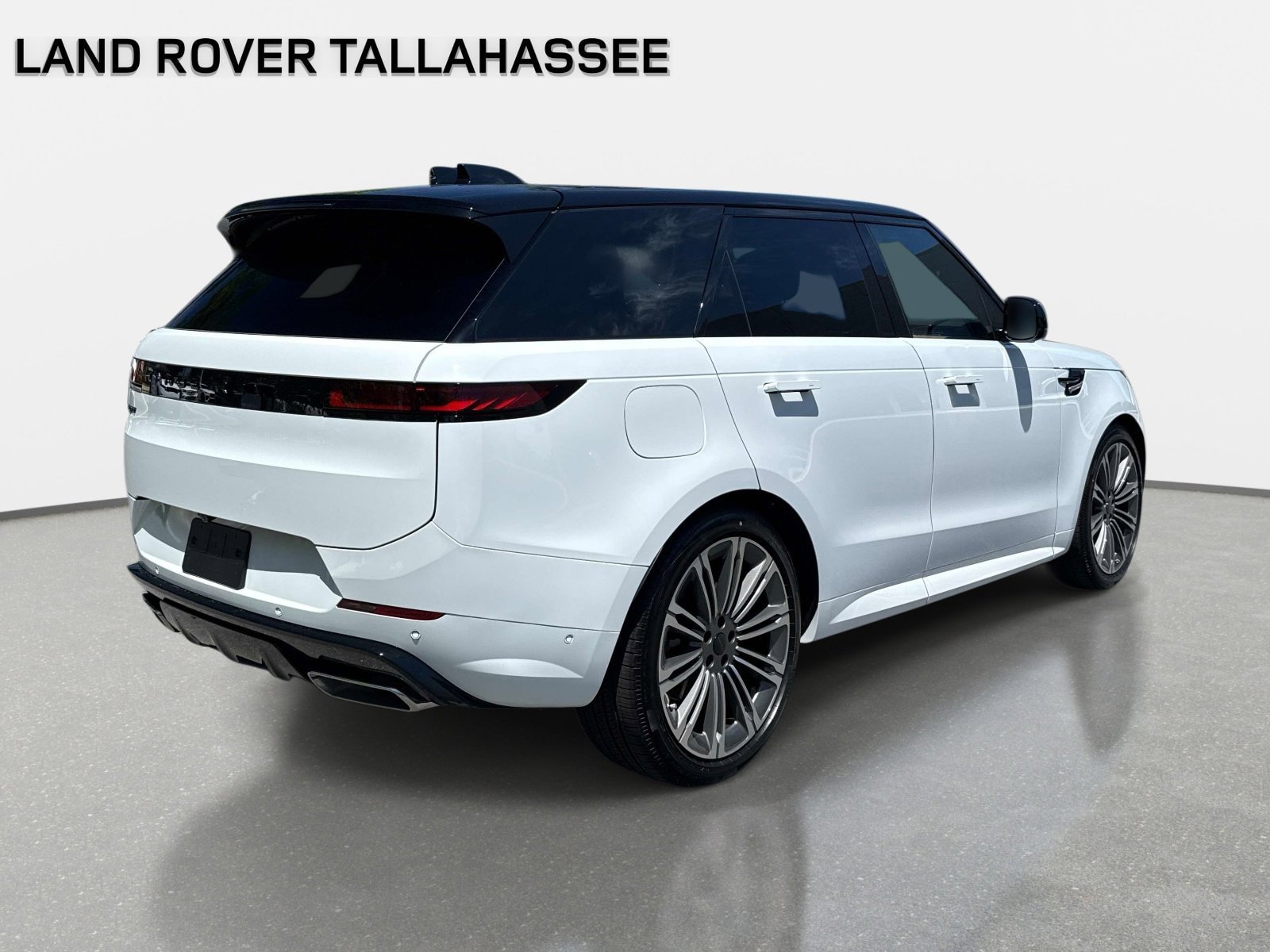 New 2026 Land Rover Range Rover Sport Dynamic SE AWD/4WD image 5