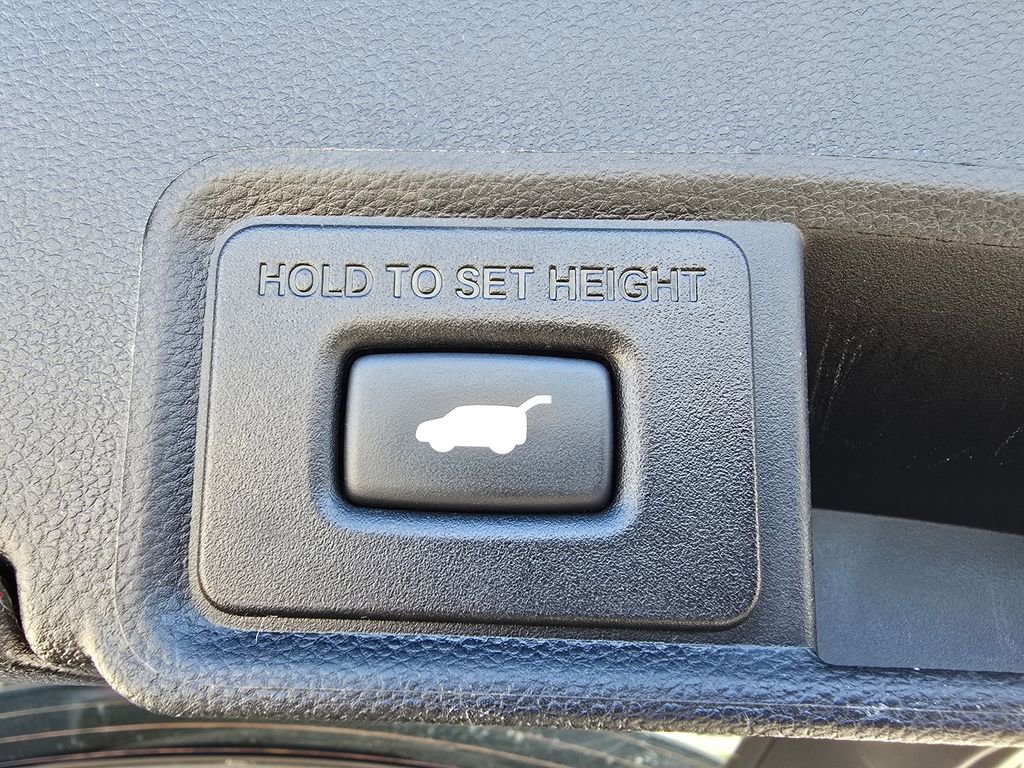 Used 2021 Acura RDX w/ Technology Package image 18