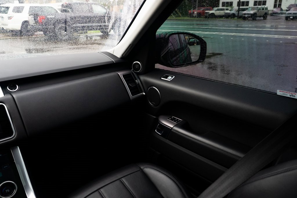 Used 2019 Land Rover Range Rover Sport HSE image 10