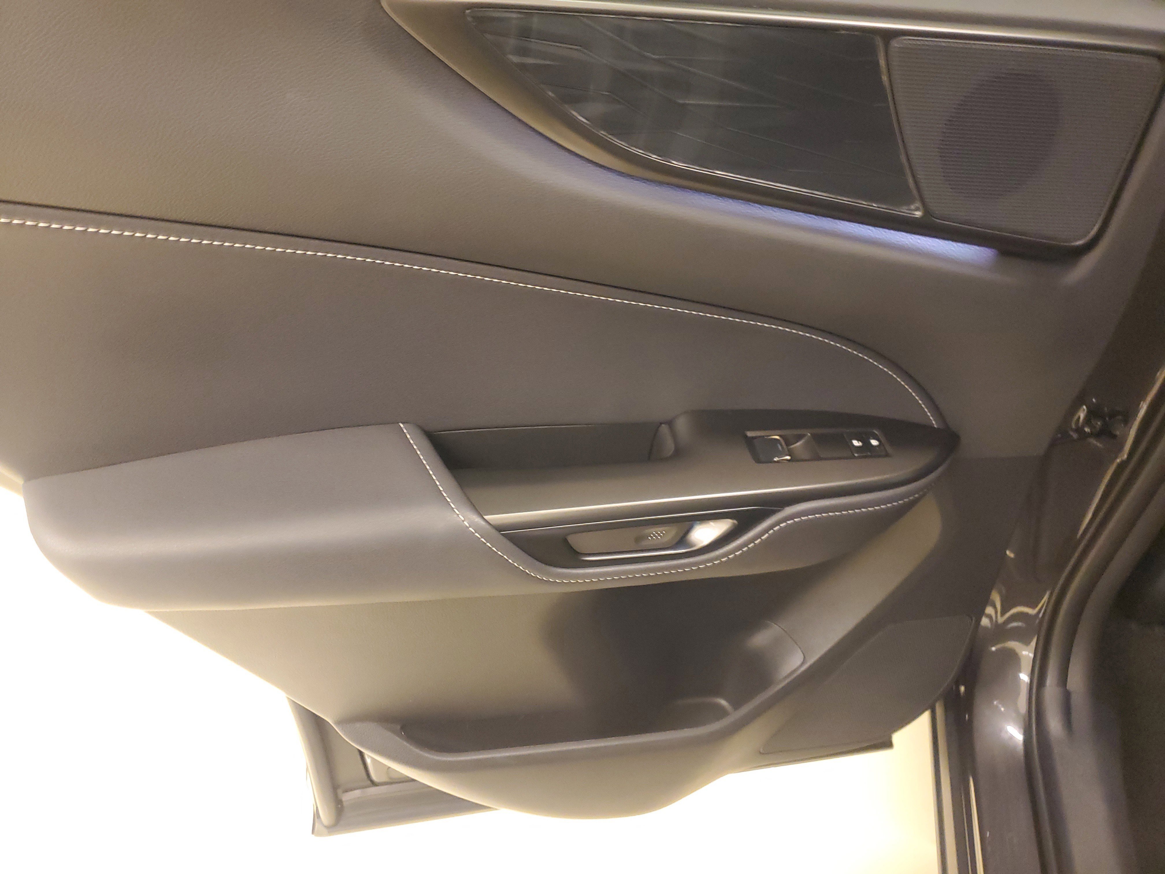 Certified 2025 Lexus NX 250 FWD w/ Premium Package image 18