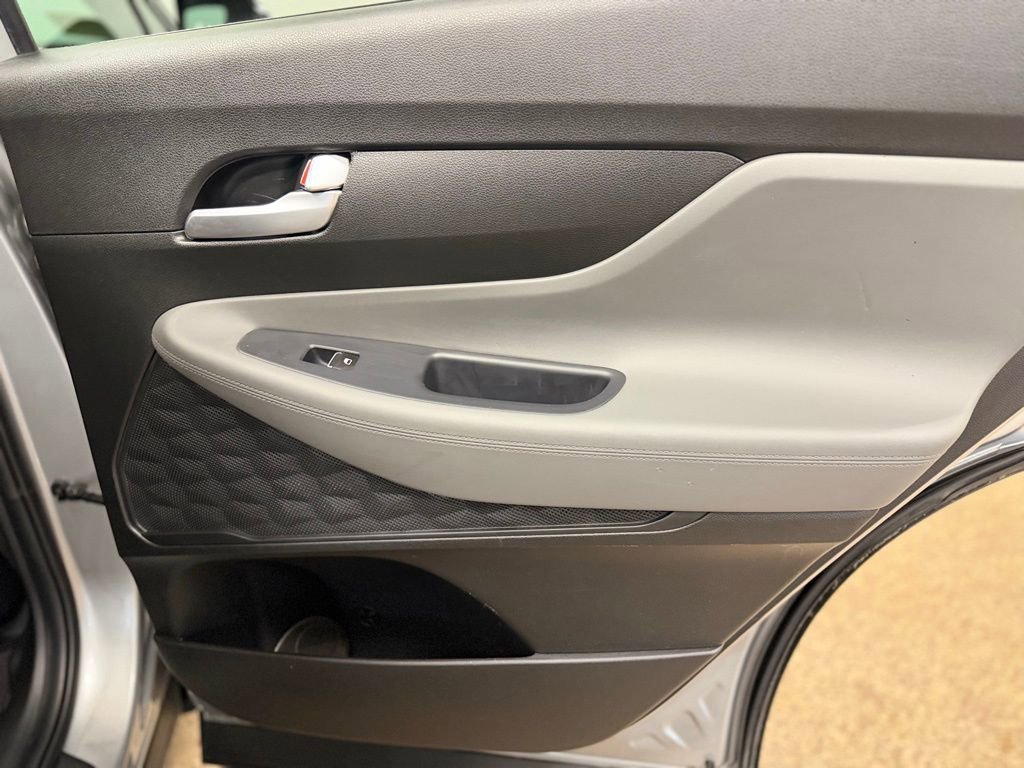 Used 2023 Hyundai Santa Fe SEL image 21