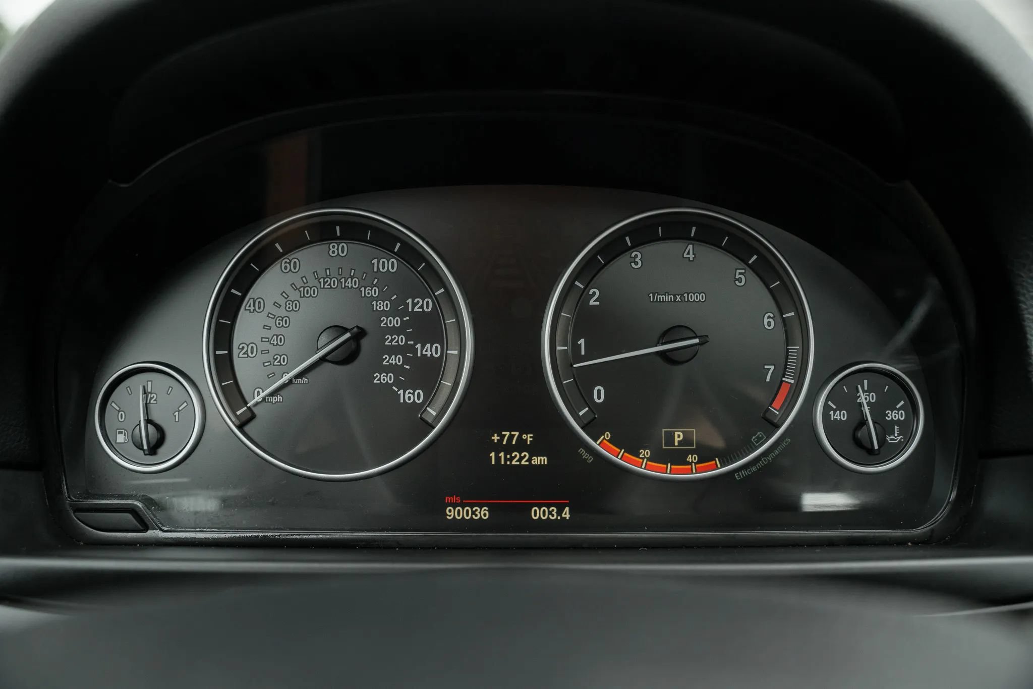 Used 2011 BMW 550i xDrive Sedan AWD/4WD image 24