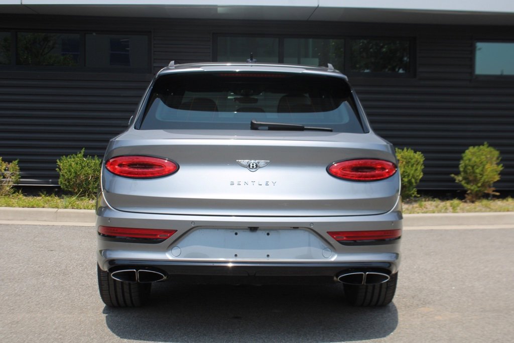 Used 2021 Bentley Bentayga image 6