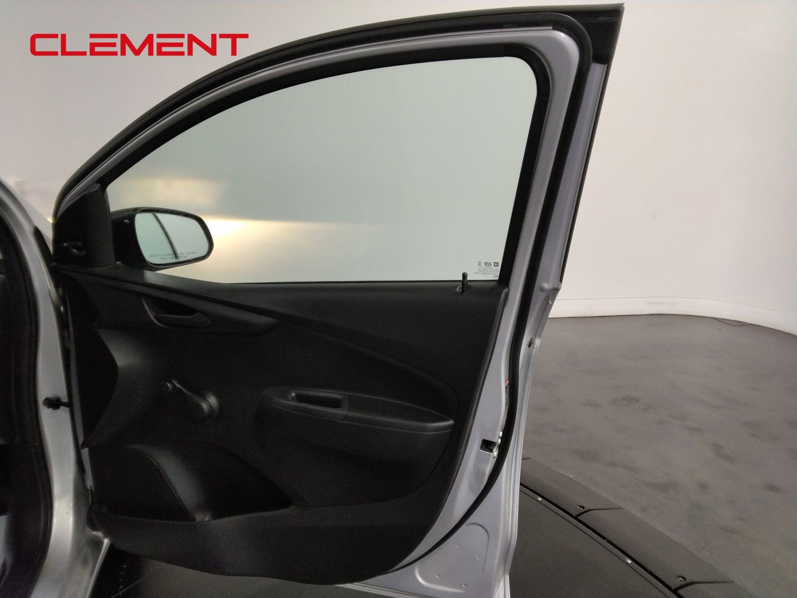 Used 2022 Chevrolet Spark LS FWD image 33