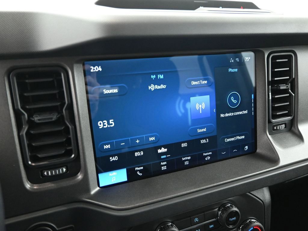 New 2025 Ford Bronco Base image 13