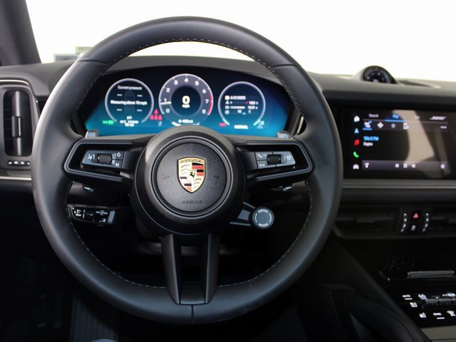 New 2025 Porsche Cayenne image 17