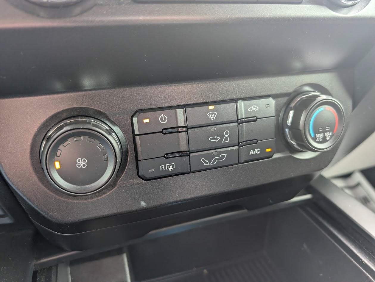 Used 2019 Ford F150 XL w/ Equipment Group 101A Mid AWD/4WD image 25