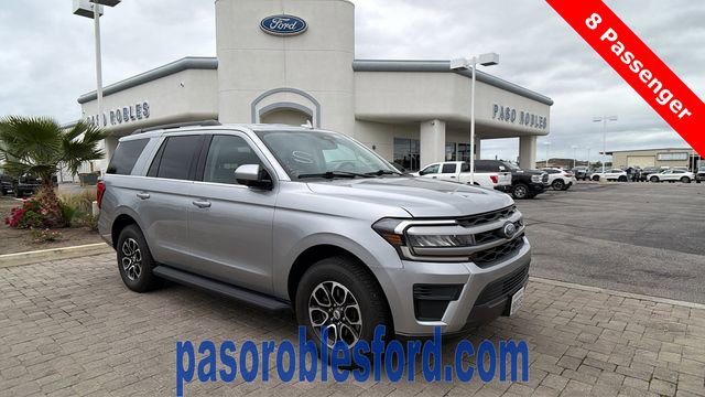 Used 2022 Ford Expedition XLT image 1