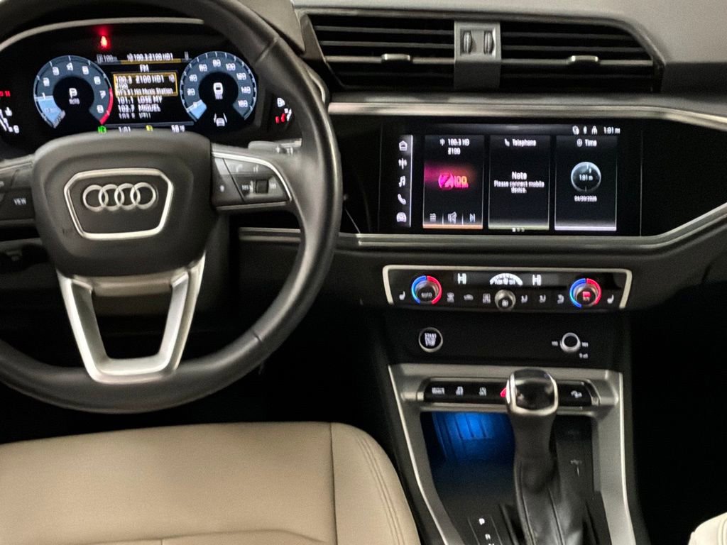 Used 2023 Audi Q3 2.0T Premium Plus w/ Premium Plus Package AWD/4WD image 20