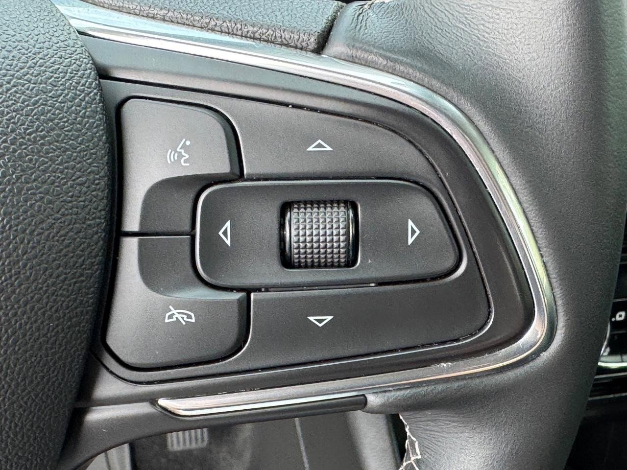 Used 2022 Buick Encore GX Select image 20