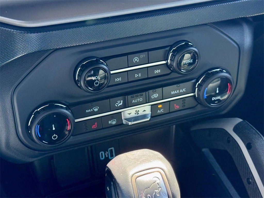 Used 2022 Ford Bronco Outer Banks image 27