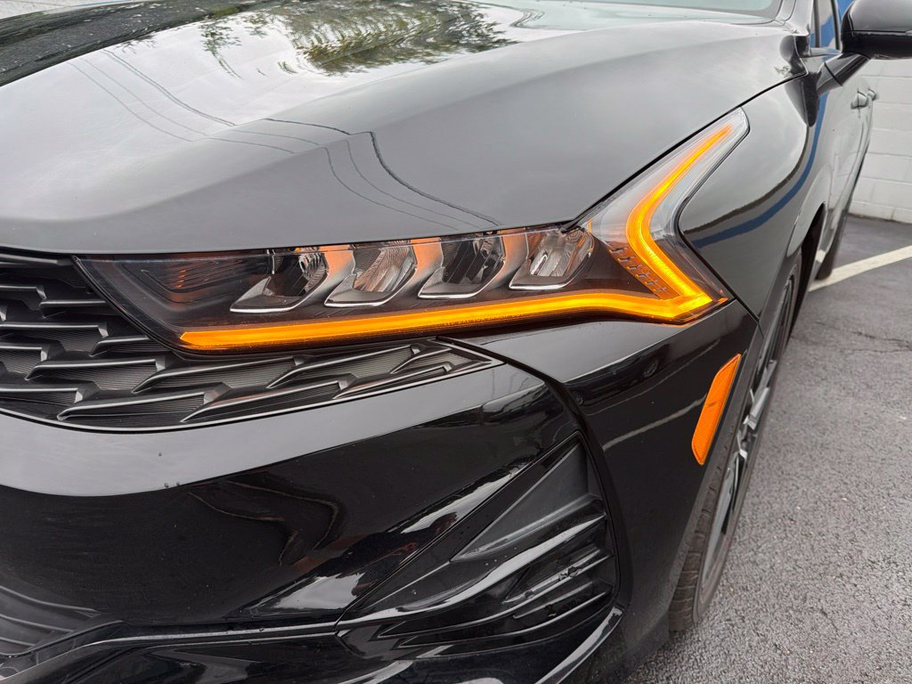 Used 2023 Kia K5 GT FWD image 9