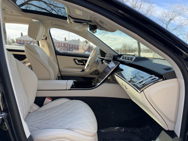 Used 2022 Mercedes-Benz S 500 4MATIC image 27