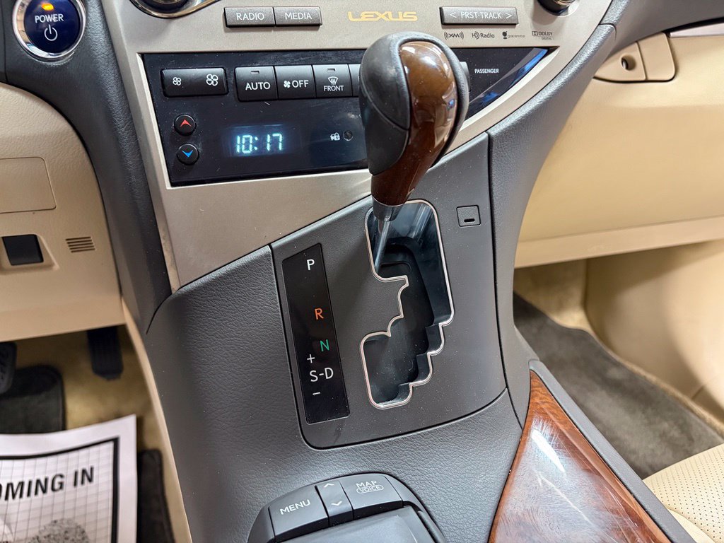Used 2013 Lexus RX 450h AWD w/ Navigation Pkg image 23