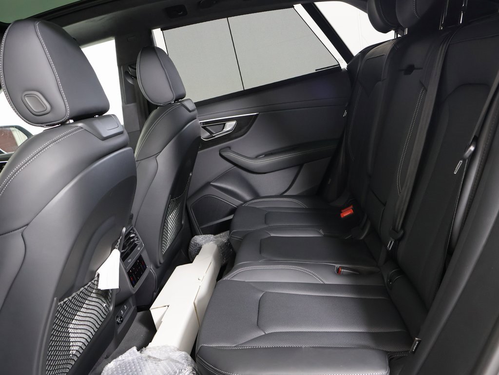 New 2026 Audi Q8 Prestige image 22