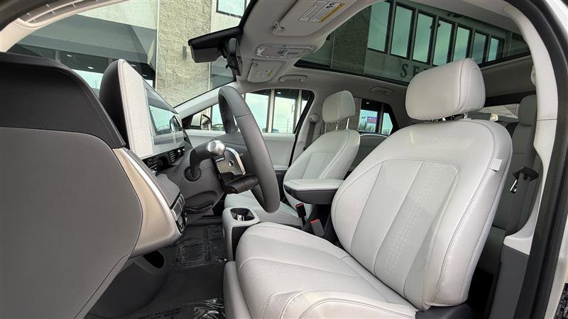Used 2024 Hyundai Ioniq 5 Limited image 15
