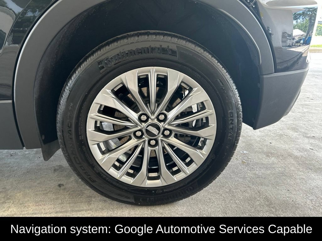Used 2025 Cadillac XT4 Premium Luxury FWD image 18