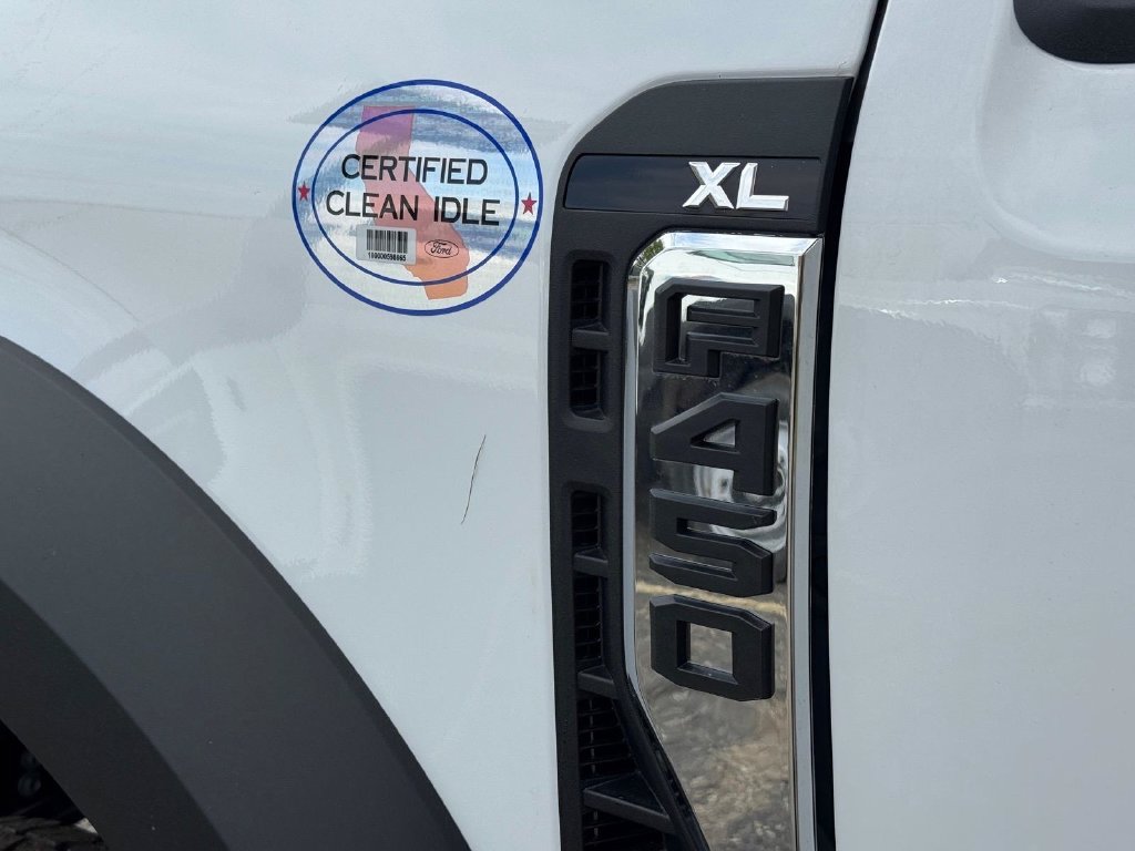 New 2026 Ford F450 XL w/ XL Chrome Package AWD/4WD image 9