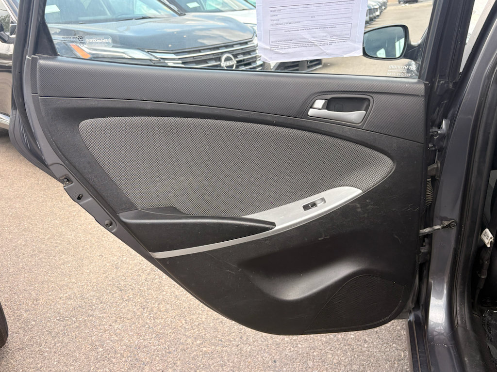 Used 2013 Hyundai Accent GS FWD image 11