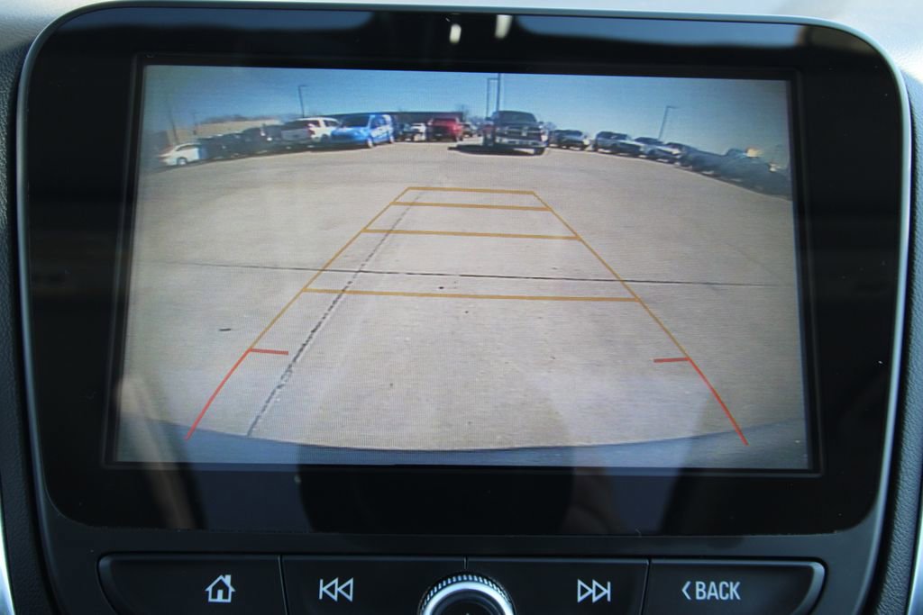 Used 2018 Chevrolet Equinox LT image 12