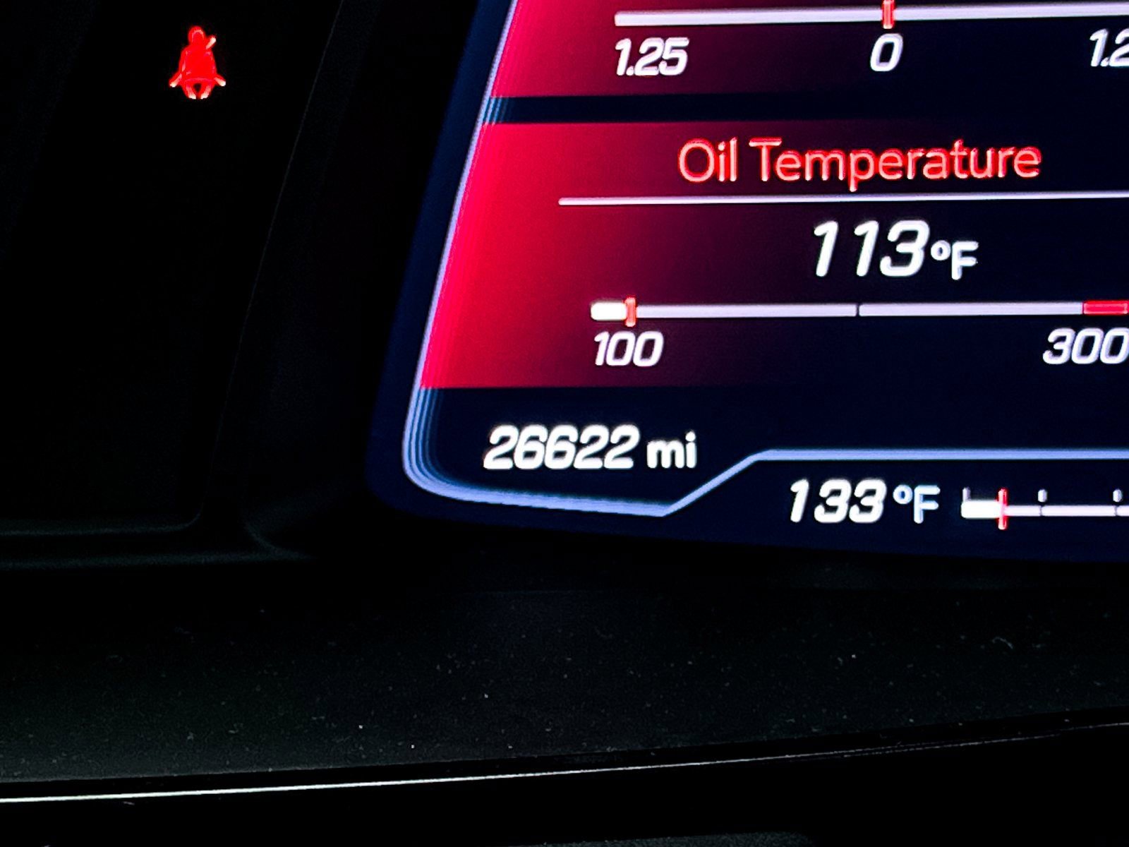 Used 2020 Chevrolet Corvette Stingray Coupe w/ 1LT image 30