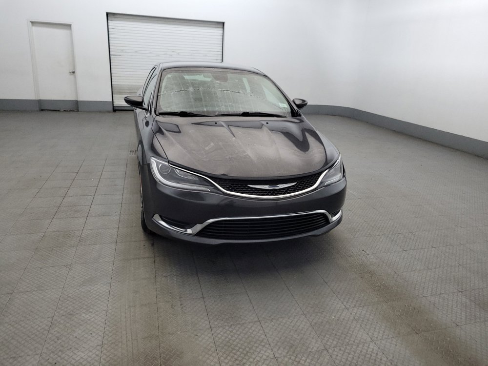 Used 2015 Chrysler 200 Limited FWD image 14