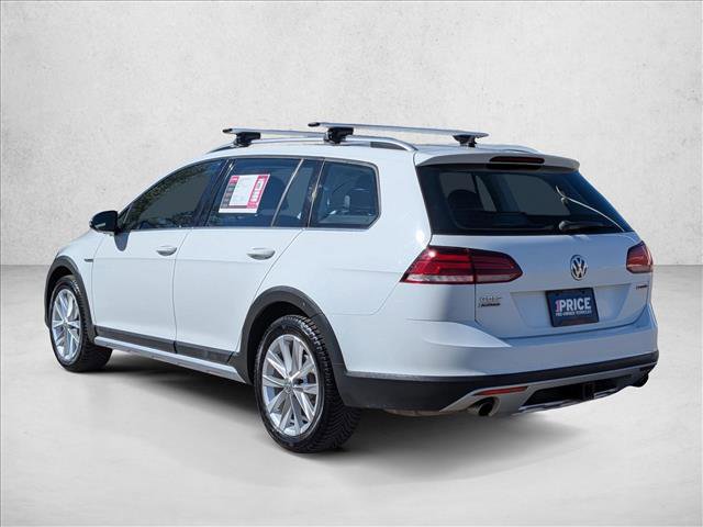 Used 2019 Volkswagen Golf Alltrack S image 7