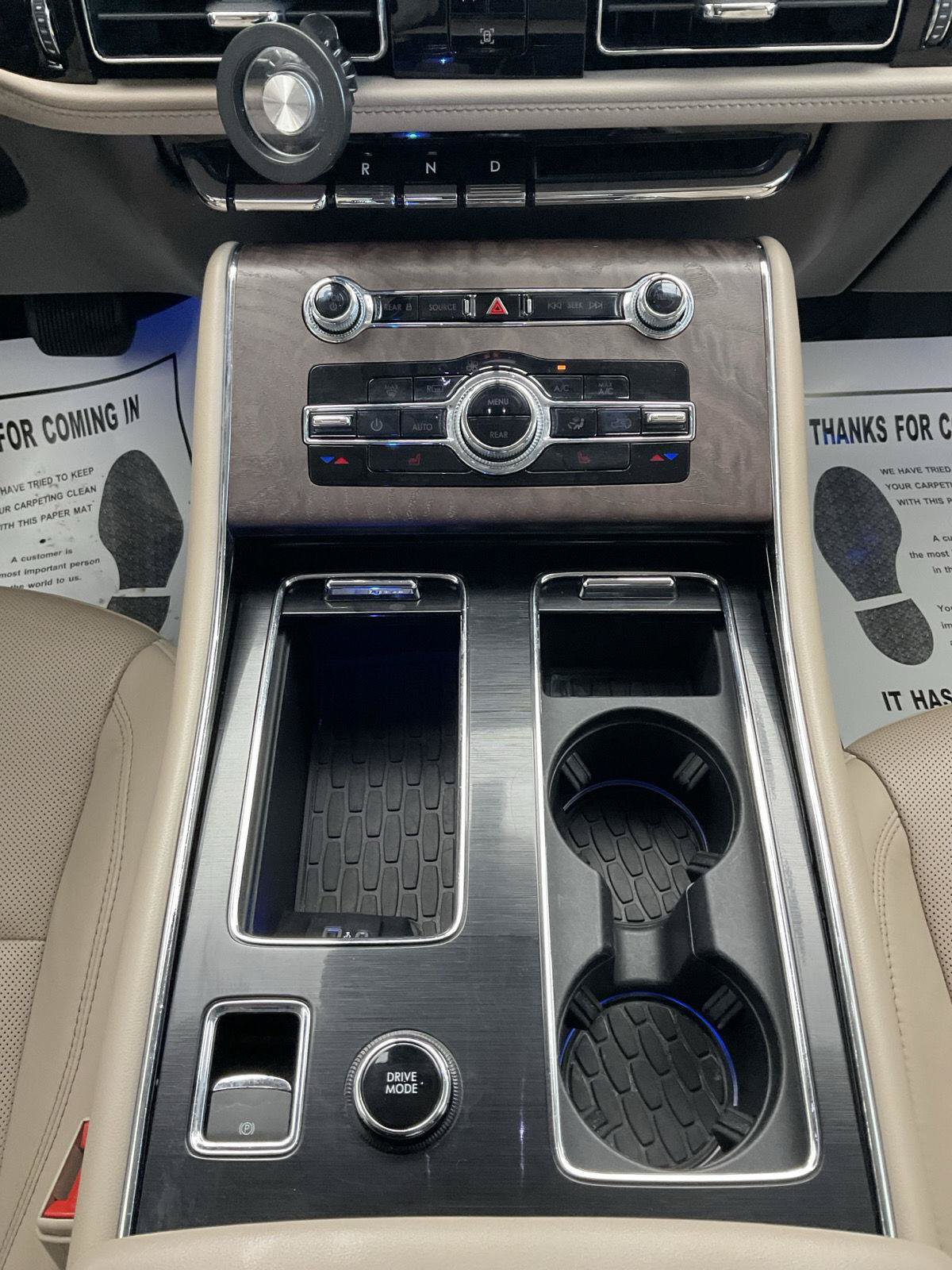 Used 2022 Lincoln Aviator Reserve AWD/4WD image 19