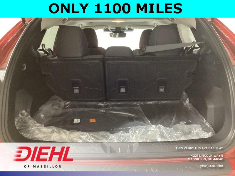 Used 2026 Subaru Crosstrek 2.0i Premium image 8