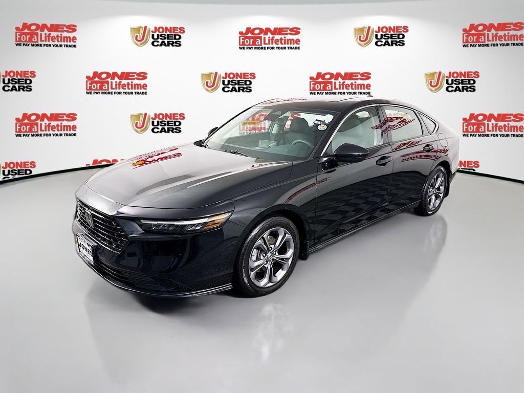 Used 2023 Honda Accord EX image 13