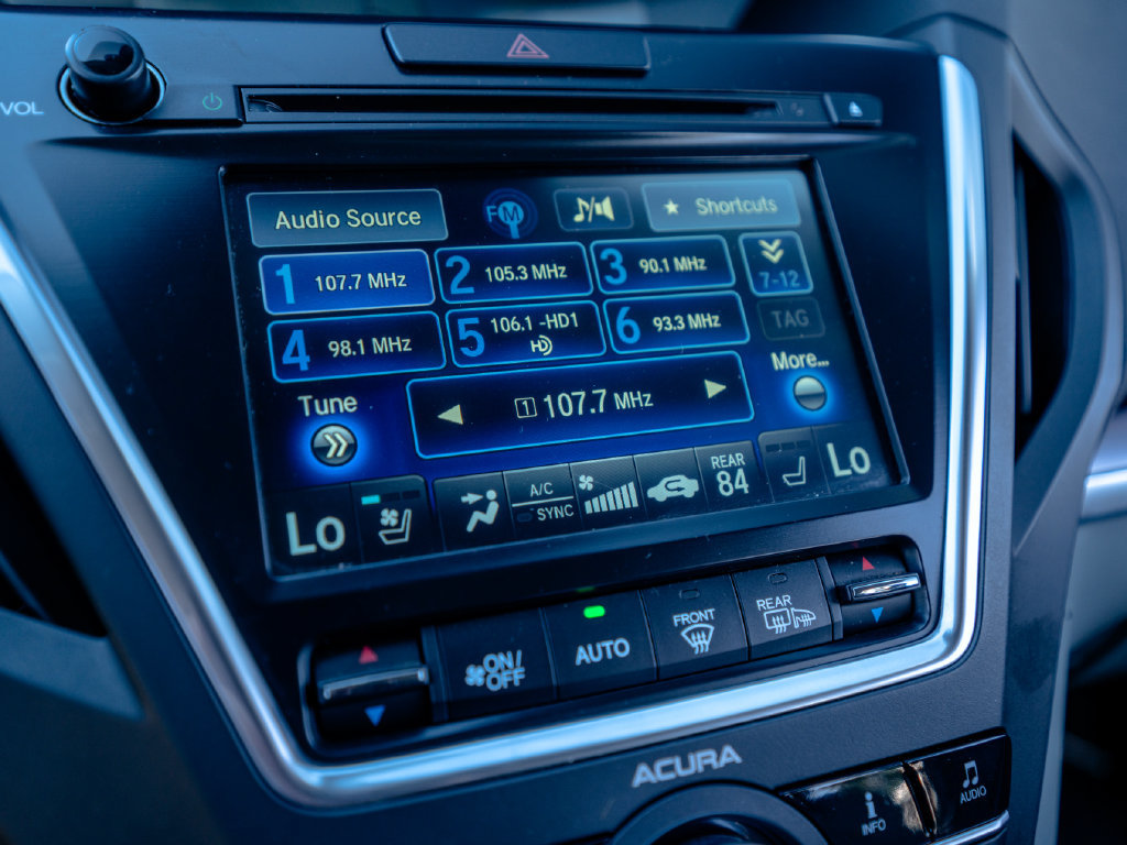 Used 2016 Acura MDX SH-AWD image 28