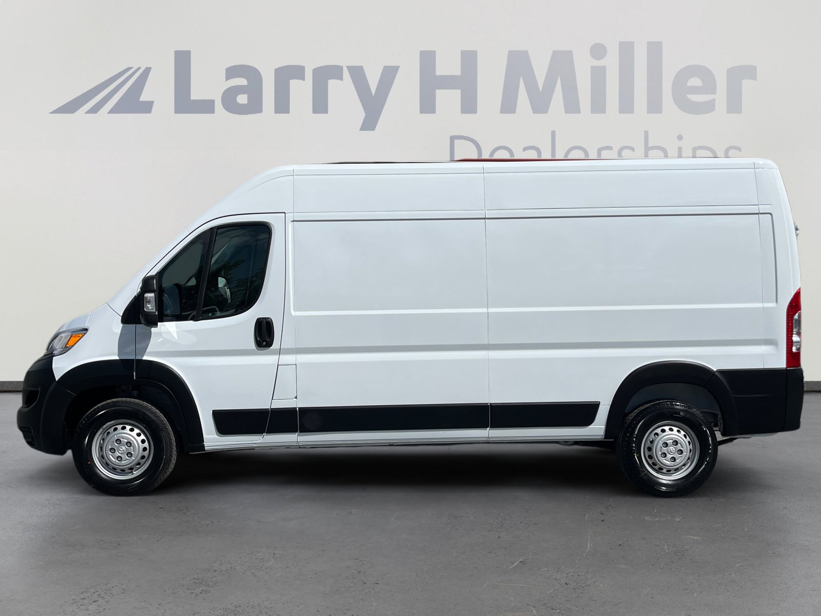 New 2026 RAM ProMaster 2500 w/ Convenience Group image 2