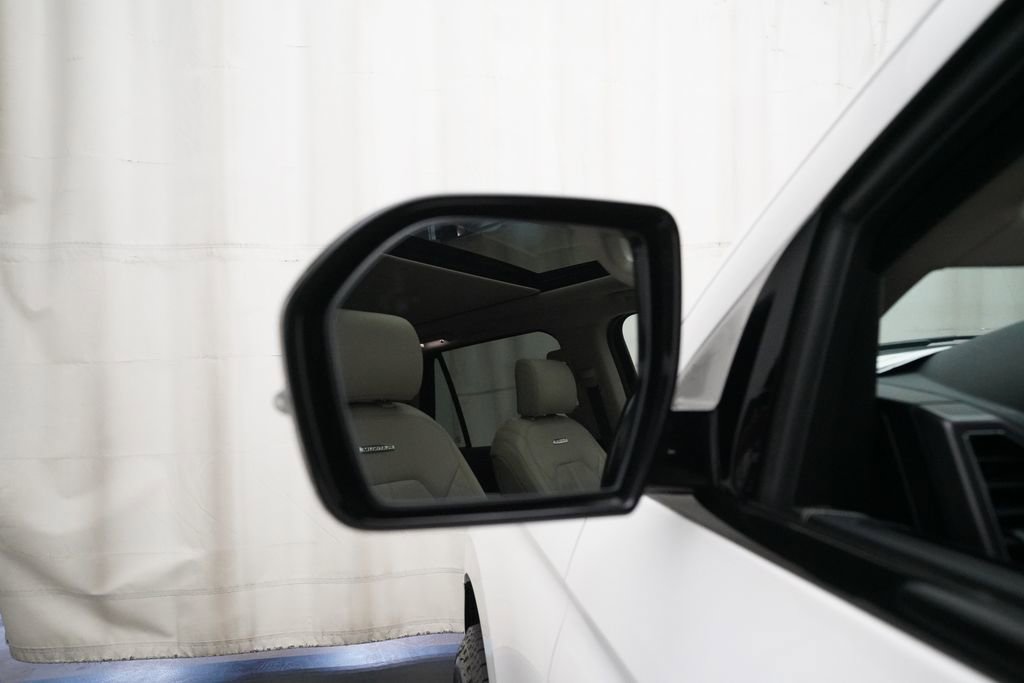 Used 2019 Ford Expedition Max Platinum AWD/4WD image 26