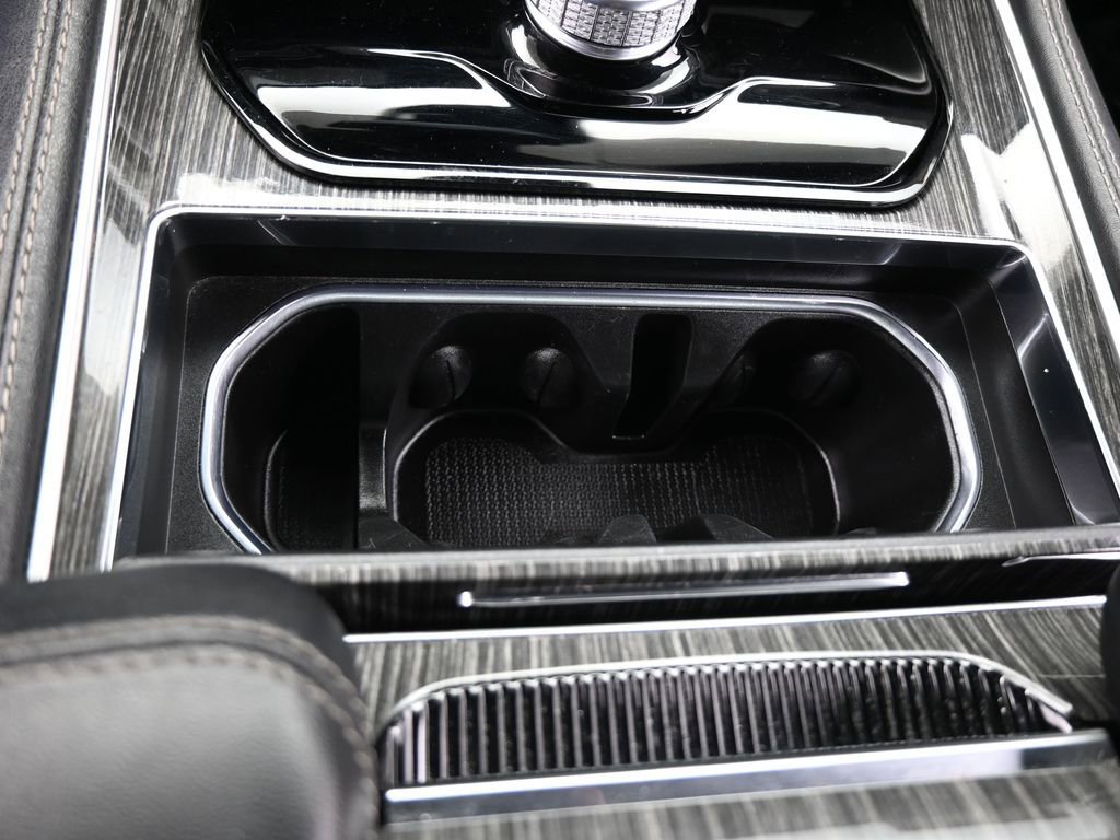 Used 2022 Jeep Wagoneer Series II image 29