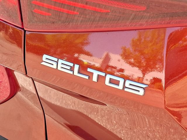 Used 2022 Kia Seltos SX AWD/4WD image 25